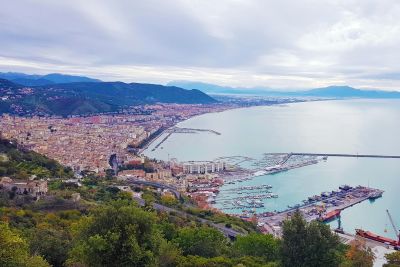 Von Barcelona nach Italien