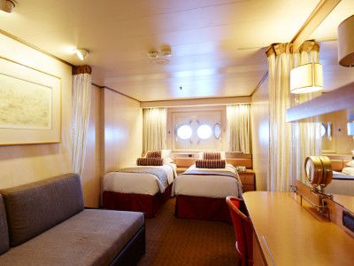 Kat. 04 Außenkabine mit Bullauge vorn