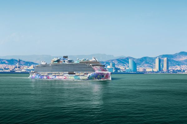NCL Bella in Barcelona