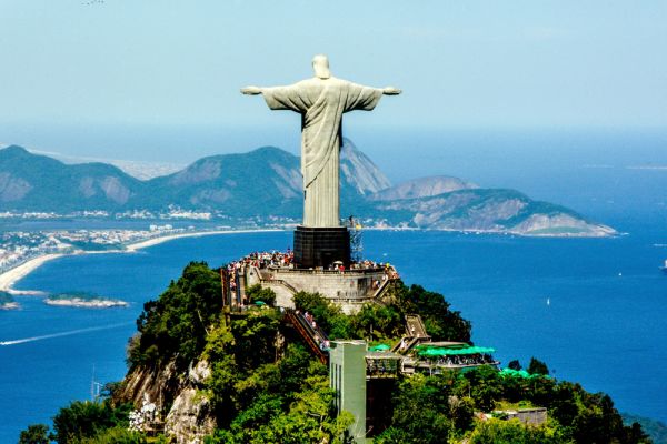 Von Brasilien bis nach Frankreich kreuzen