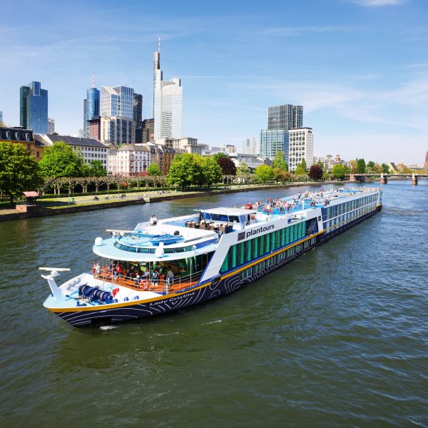 MS Lady Cristina