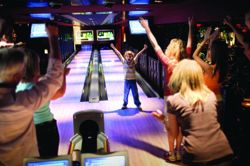 Bliss Ultra Lounge Bowlingbahn