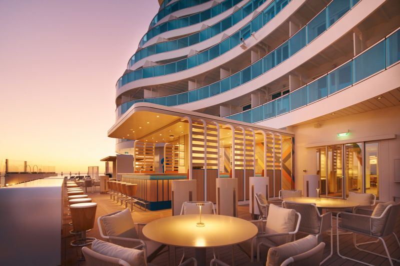 Infinity Bar