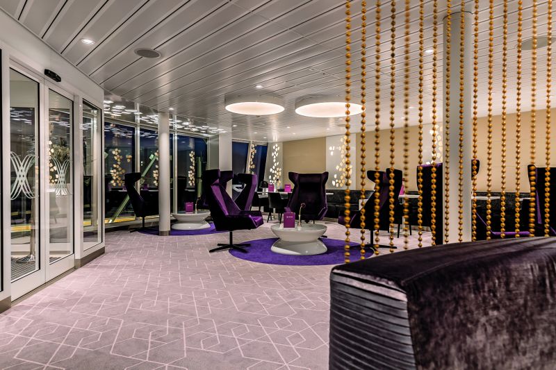 12 - X-Lounge