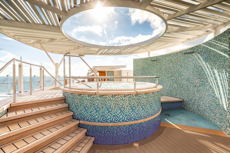 1 - X-Sonnendeck