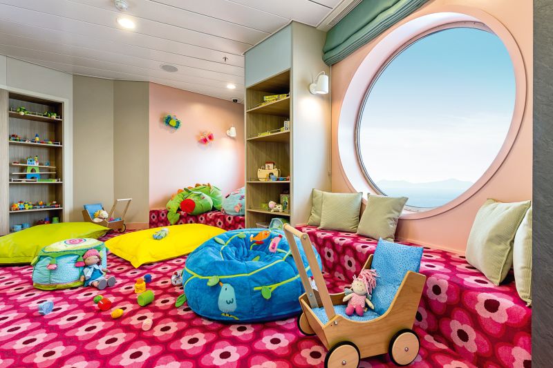 11 Nest (Baby-Raum)