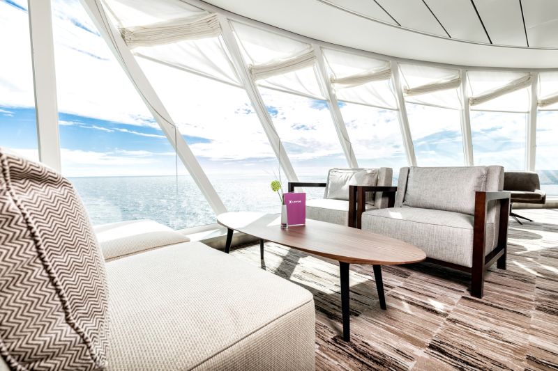 10 - X-Lounge