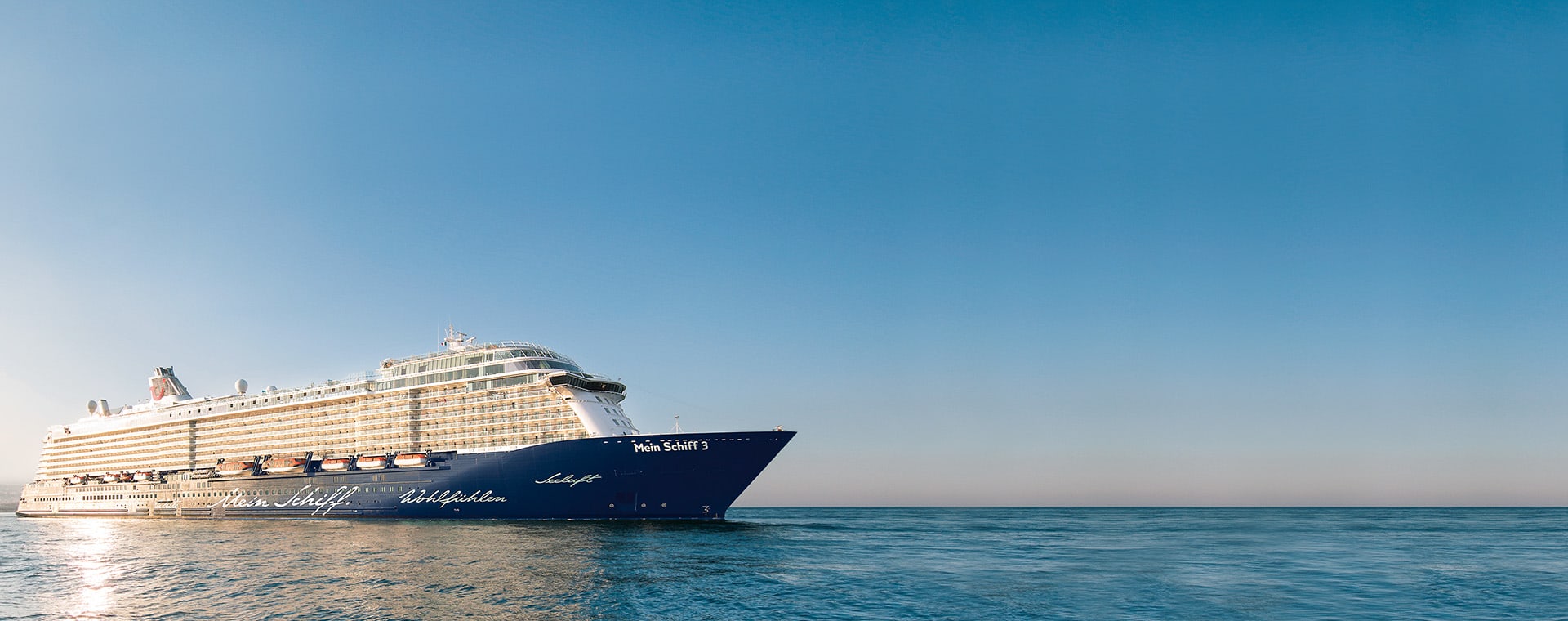 Idyllische Städte und Fjorde