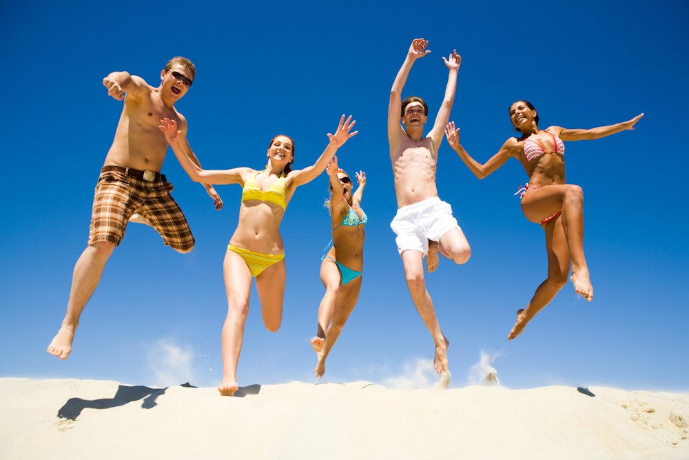 Auf Kreuzfahrtschiffen amüsieren sich Teen bestens! Auch Tenns haben Spaß während einer Kreuzfahrt