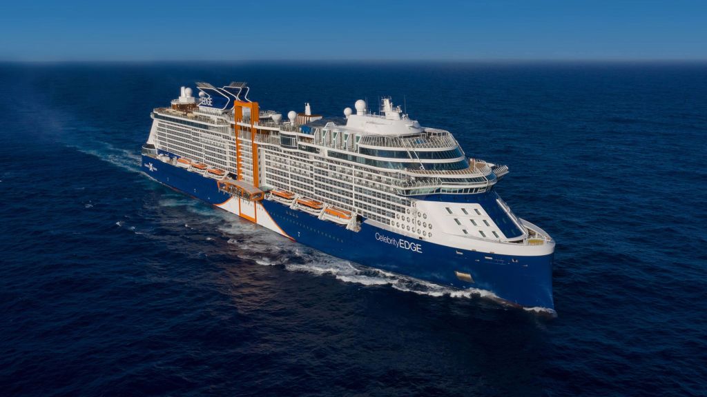 Die Celebrity Edge - Außenansicht
