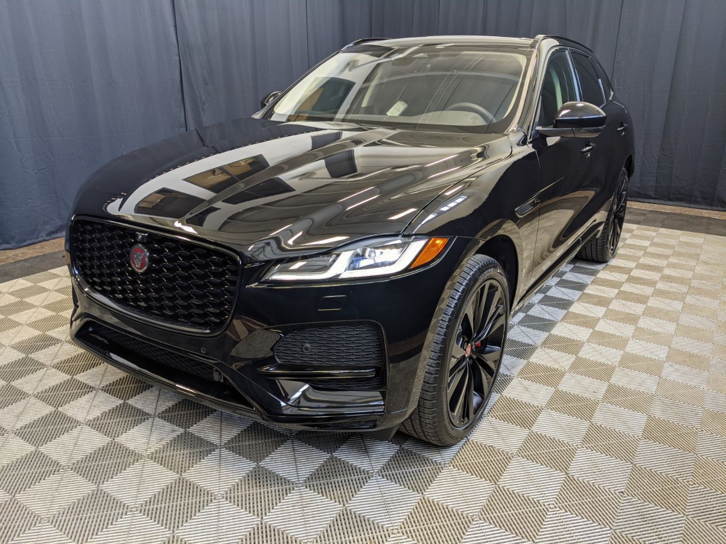 New 21 Jaguar F Pace P250 S J Calgary Alberta Go Auto