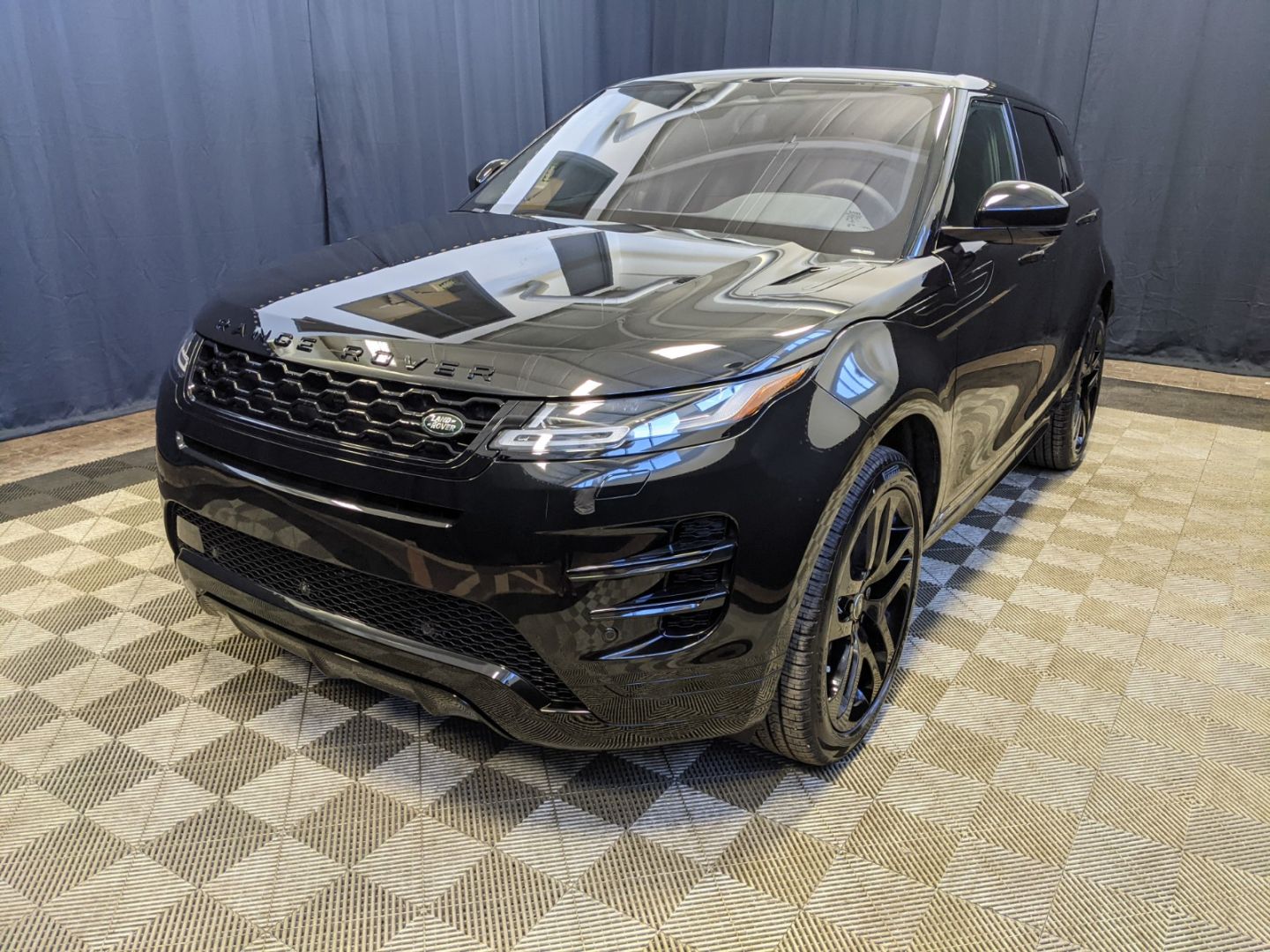 New 2021 Land Rover Range Rover Evoque R-Dynamic HSE L210996 | Calgary