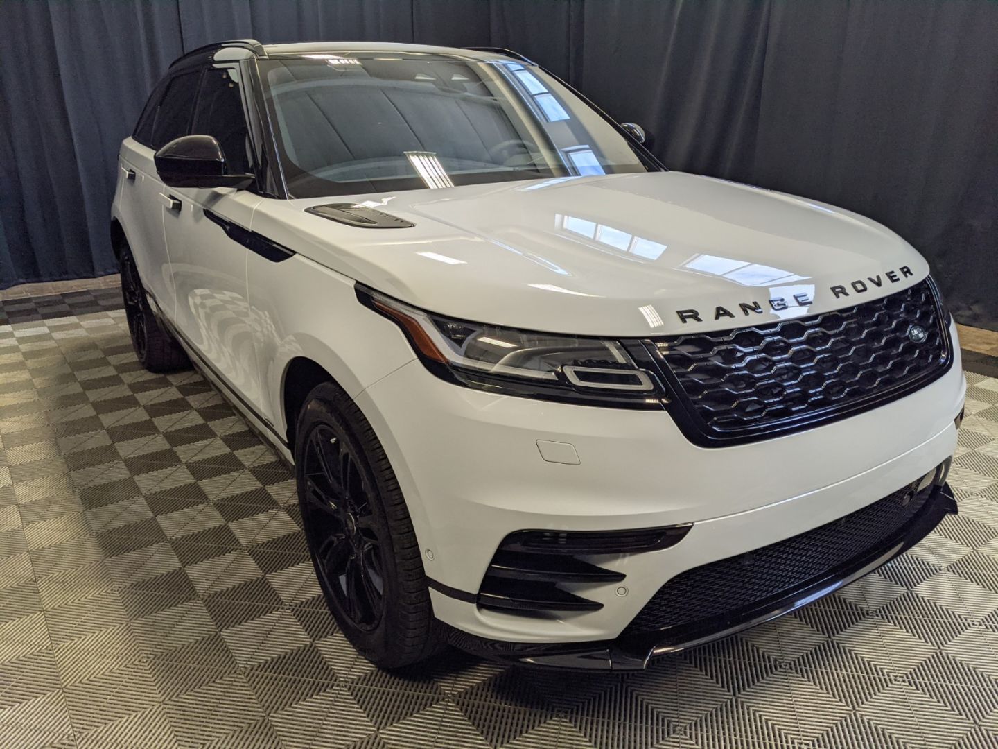 2021 land rover range rover velar p340 s 2021 land rover range rover velar p340 s
