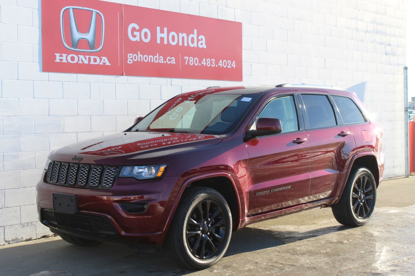 Used 19 Jeep Grand Cherokee Altitude Pw7646 Edmonton Alberta Go Auto