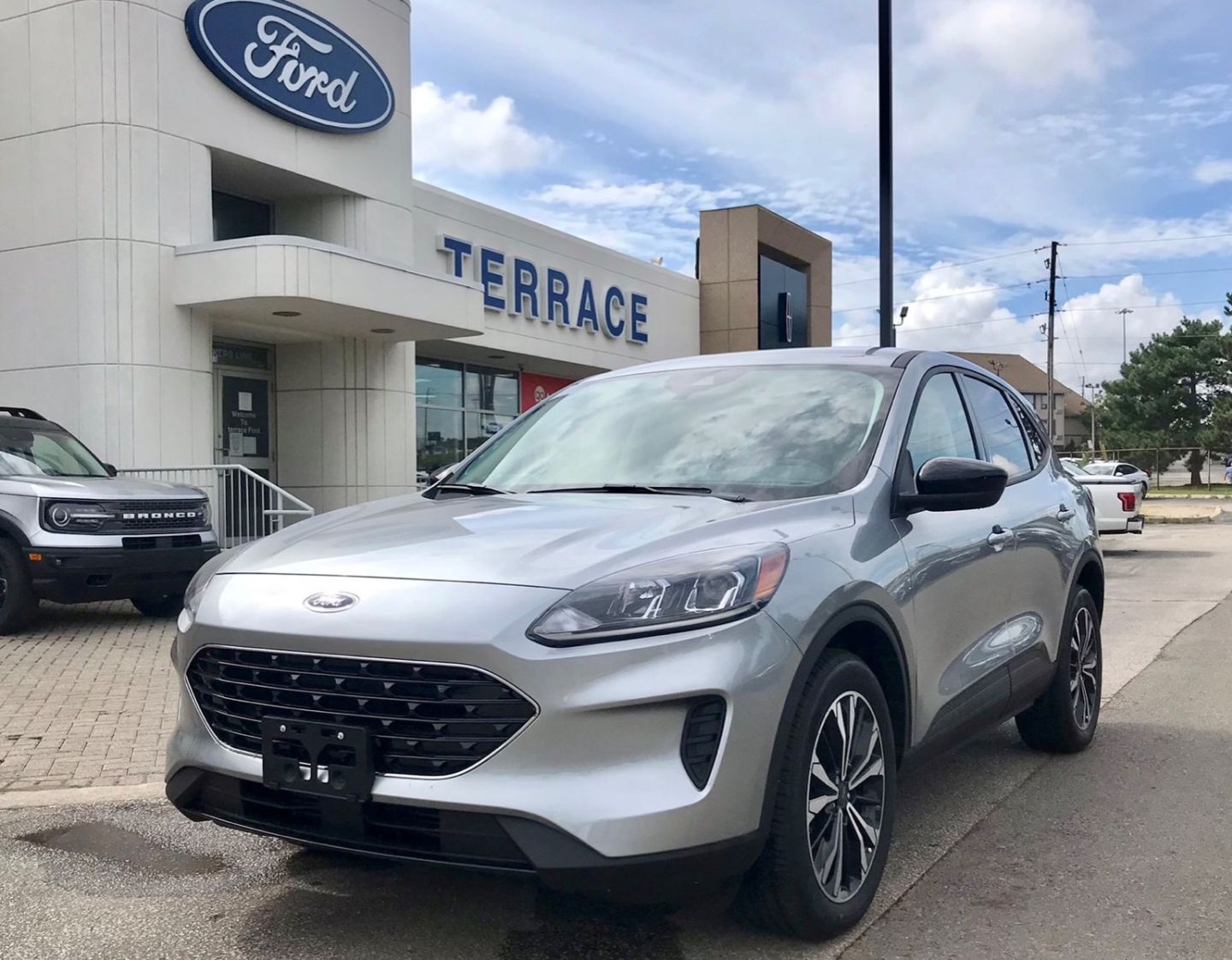 ford escape 2021 gas mileage