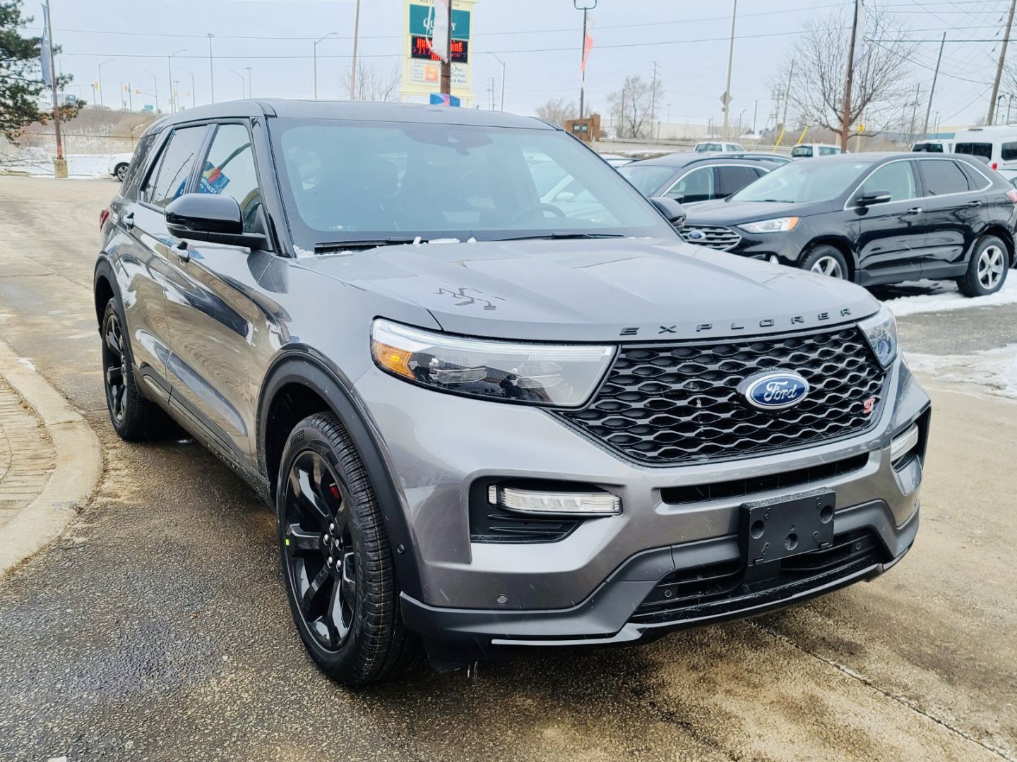 New 21 Ford Explorer St 21xp3446 Burlington Ontario Go Auto