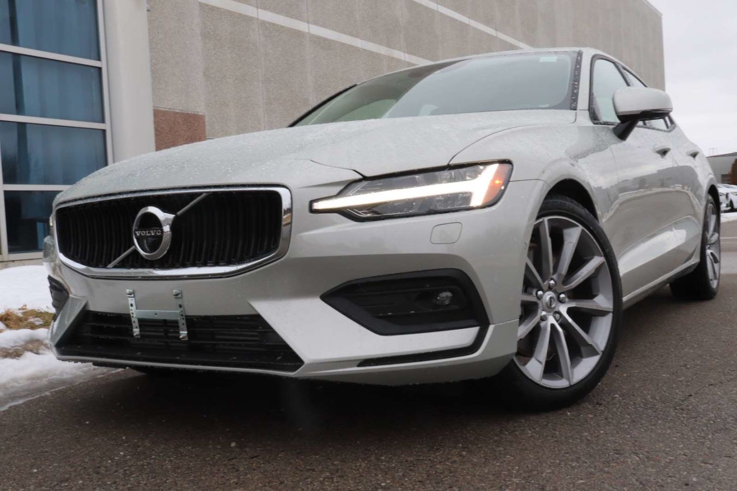 2019 Volvo S60 Momentum