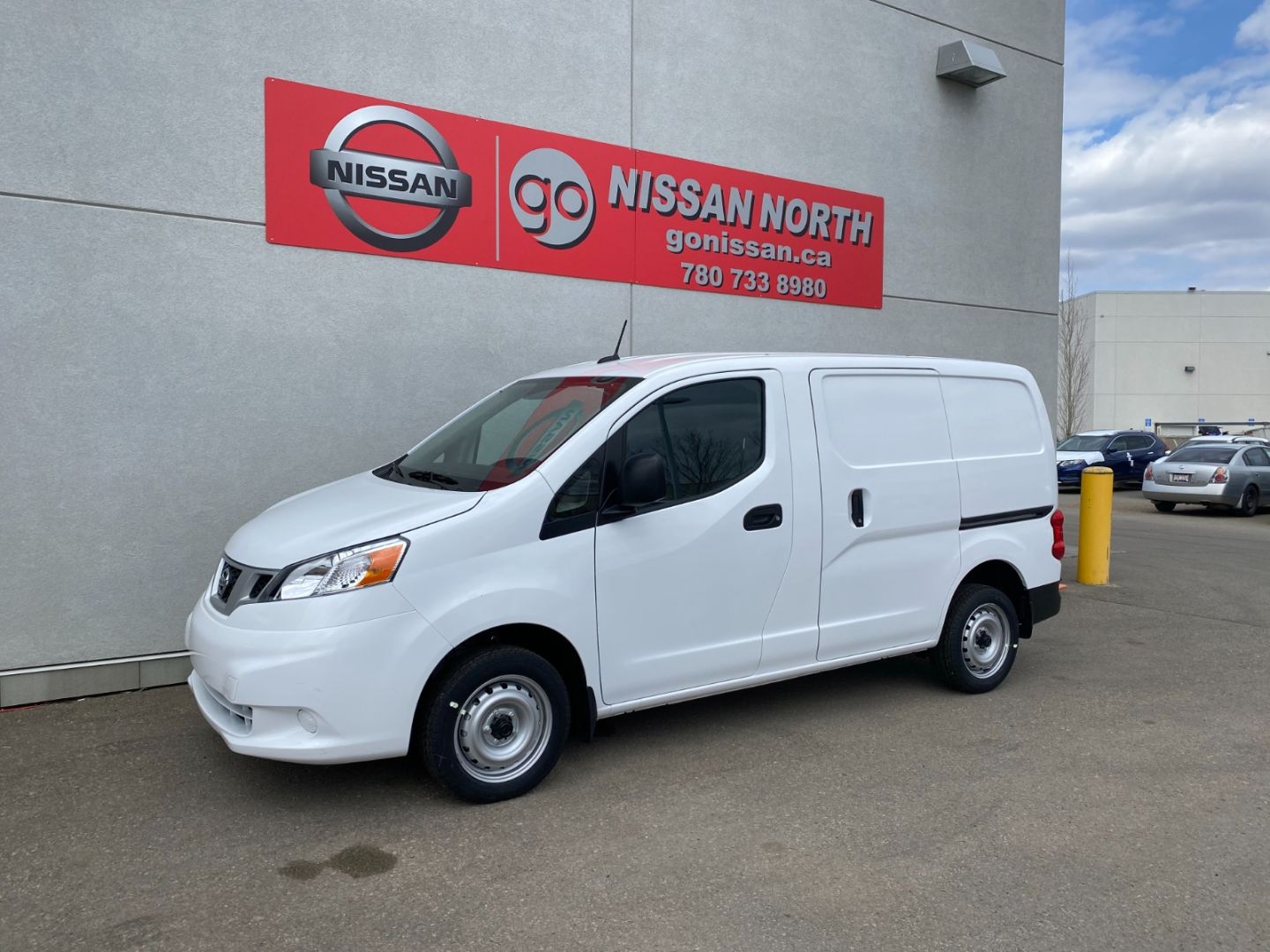 nissan compact cargo