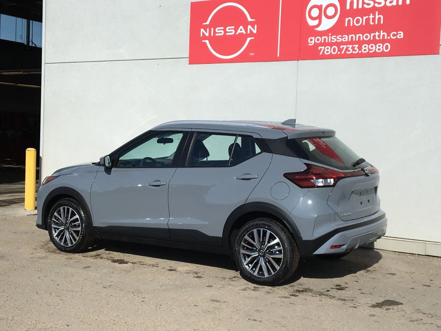 nissan kicks sv for sale