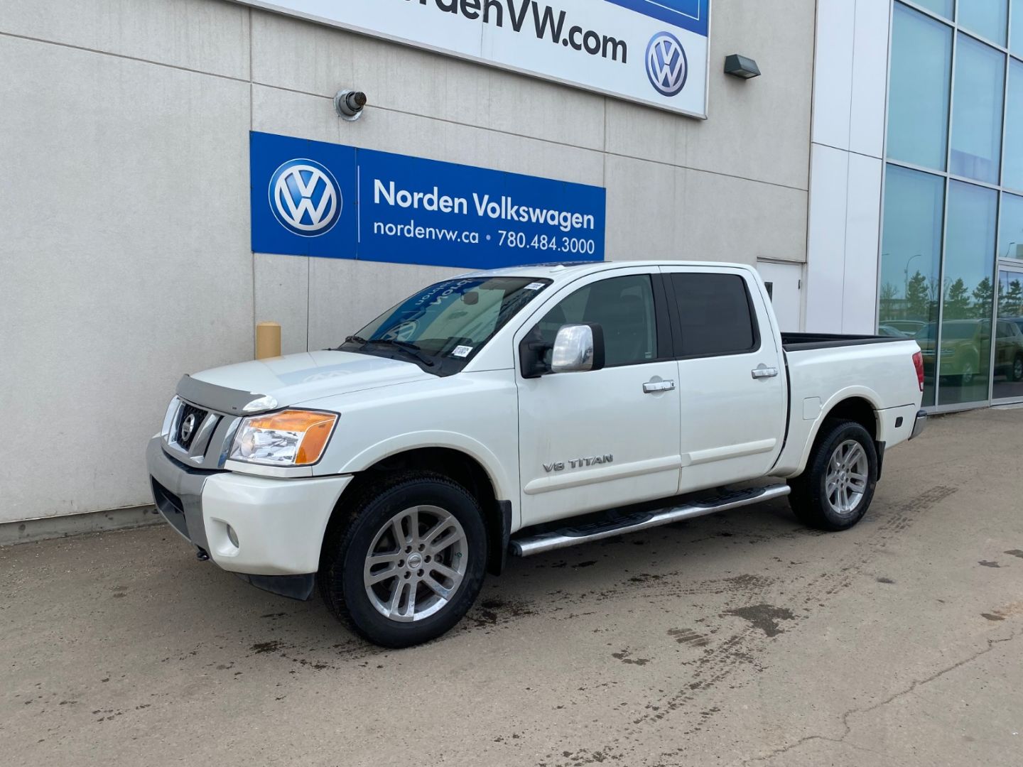 2014 nissan titan pro 4x