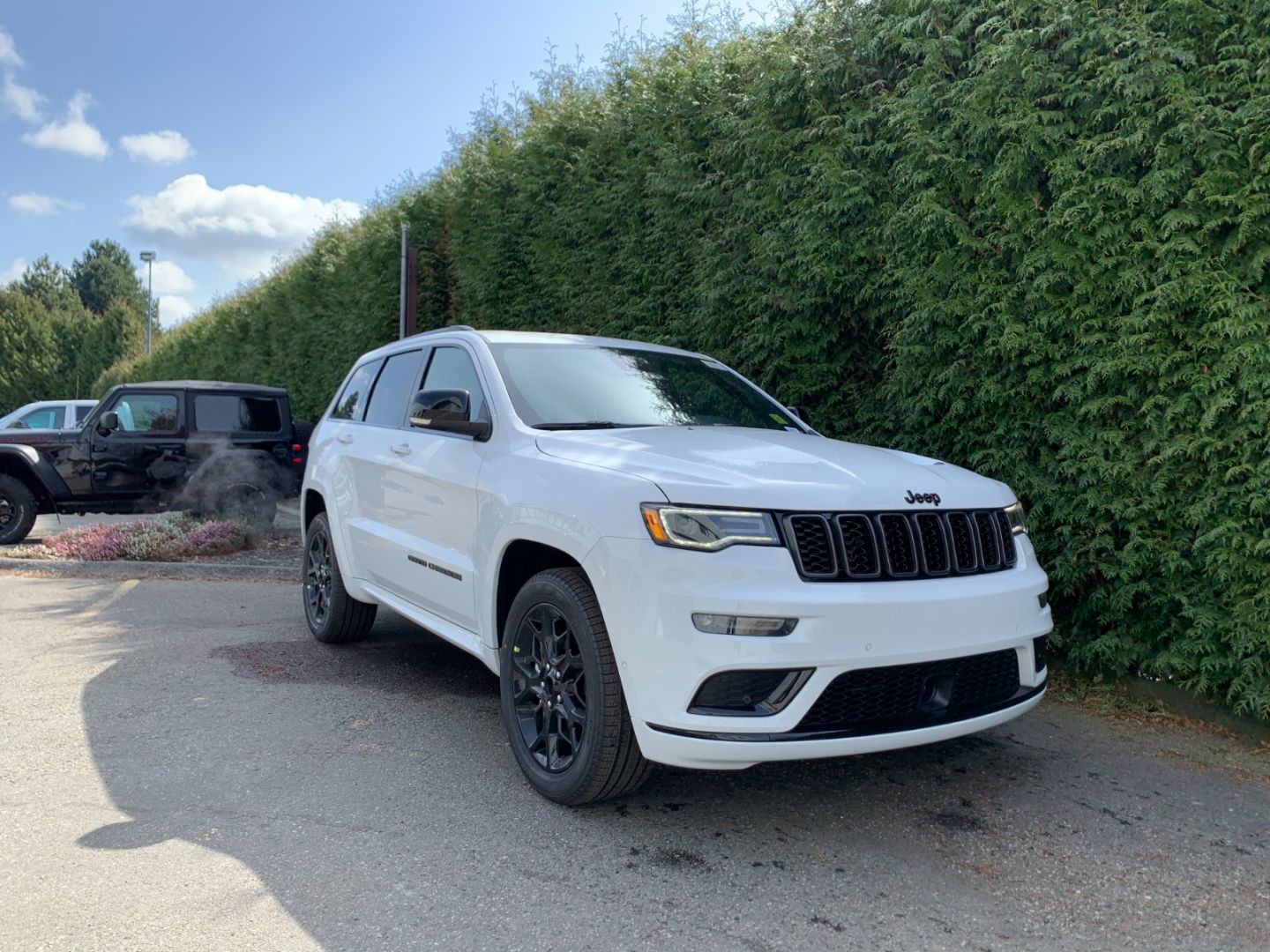 New 21 Jeep Grand Cherokee Limited X 21gk47 Surrey British Columbia Go Auto