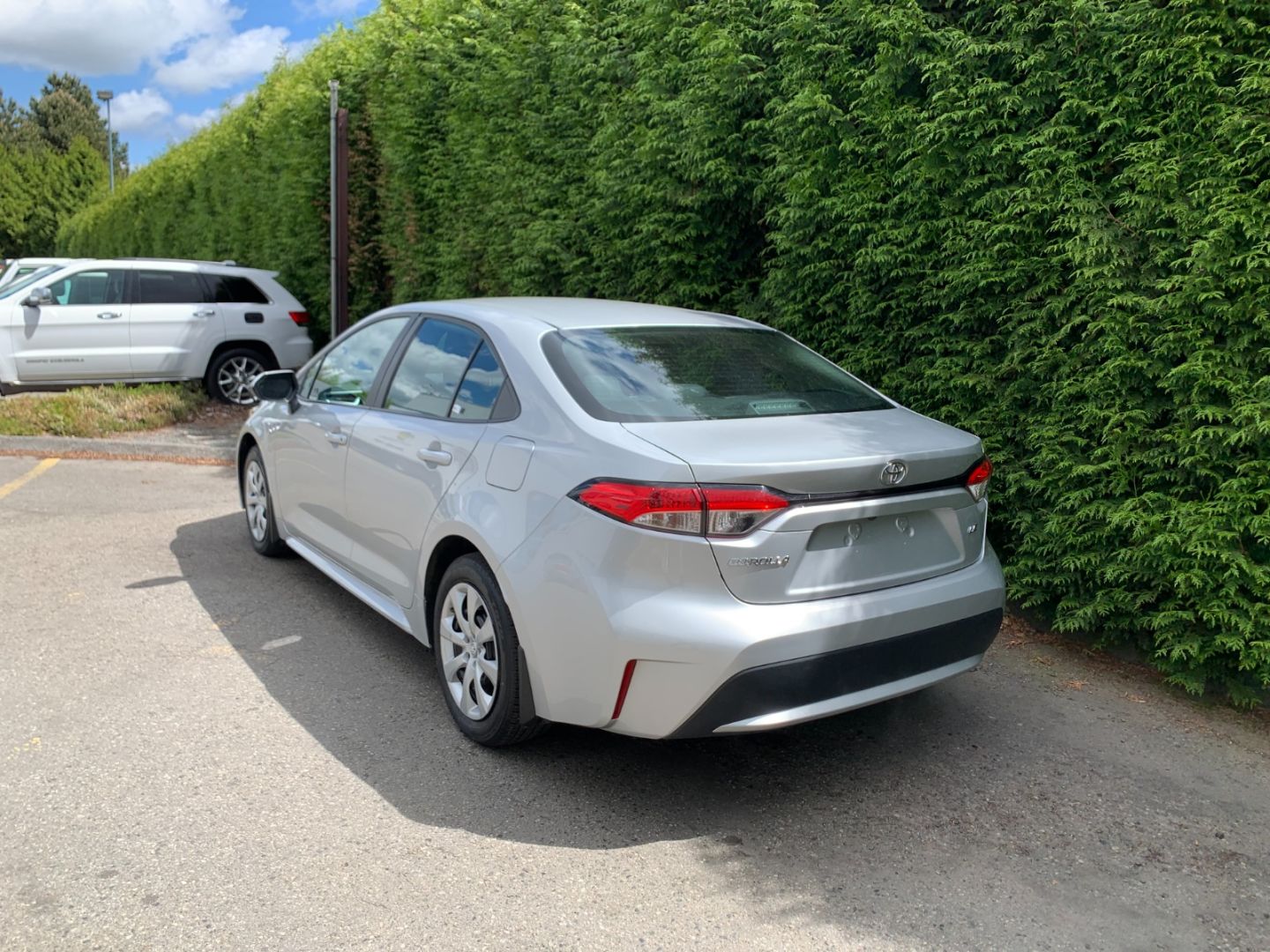 Used 2020 Toyota Corolla LE PH02474 | Surrey British Columbia | Go Auto