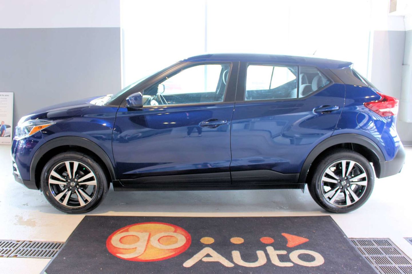 nissan kicks sv for sale