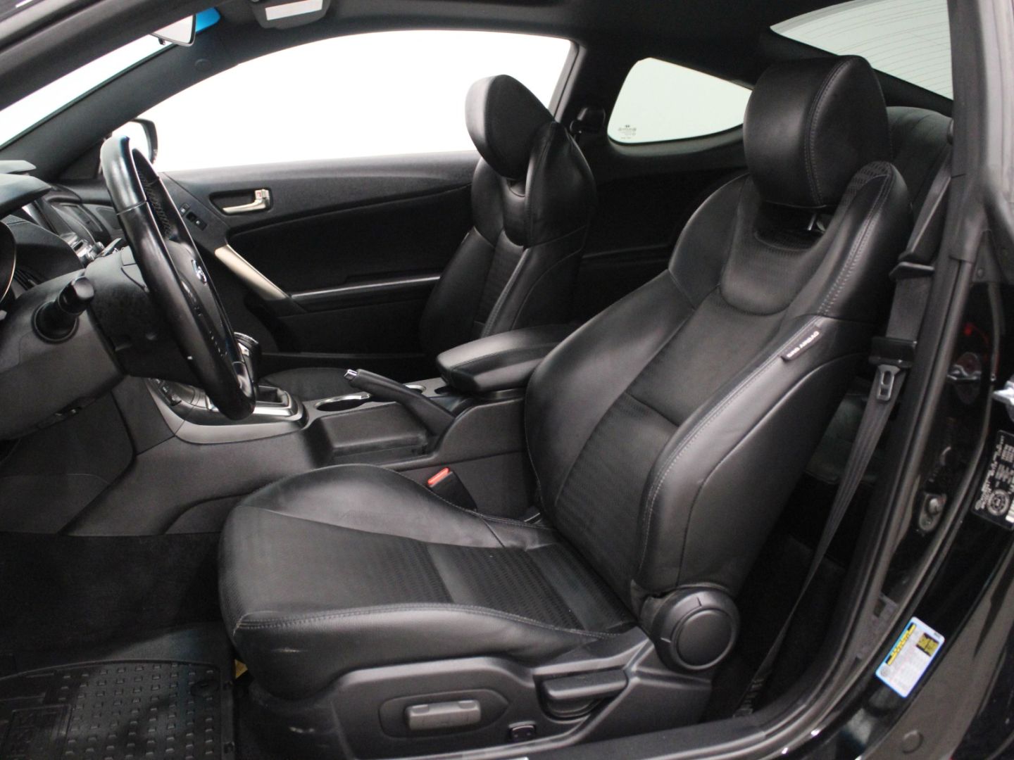 Used 2014 Hyundai Genesis Coupe Premium Yb130 Edmonton Alberta