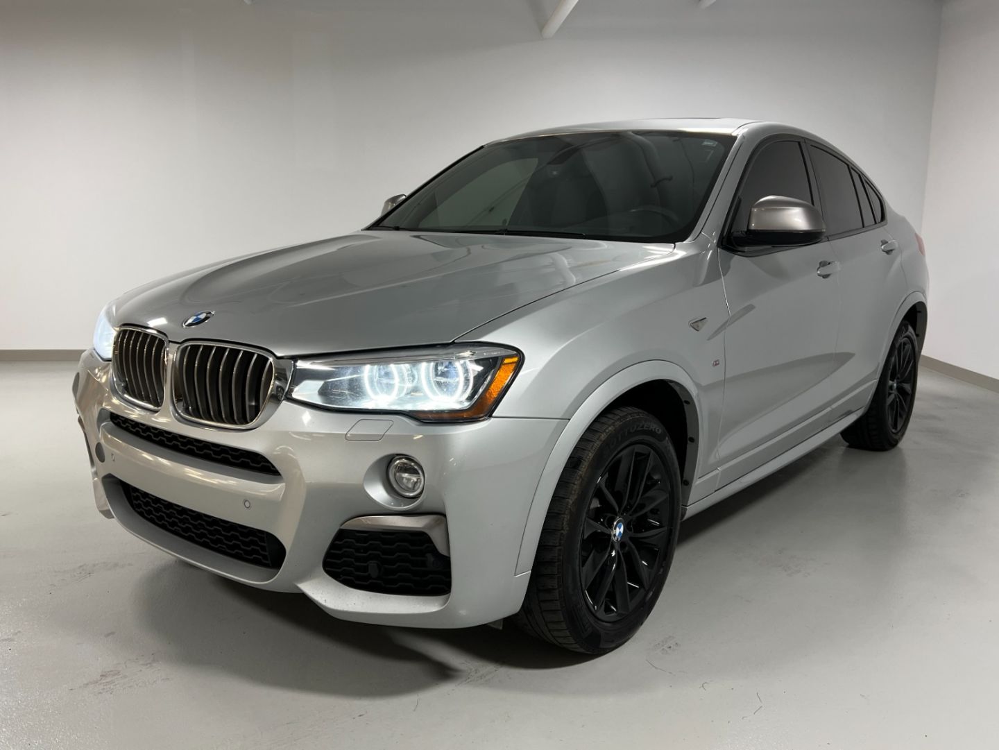 Used 2017 BMW X4 M40i PW63593 Edmonton Alberta Go Auto