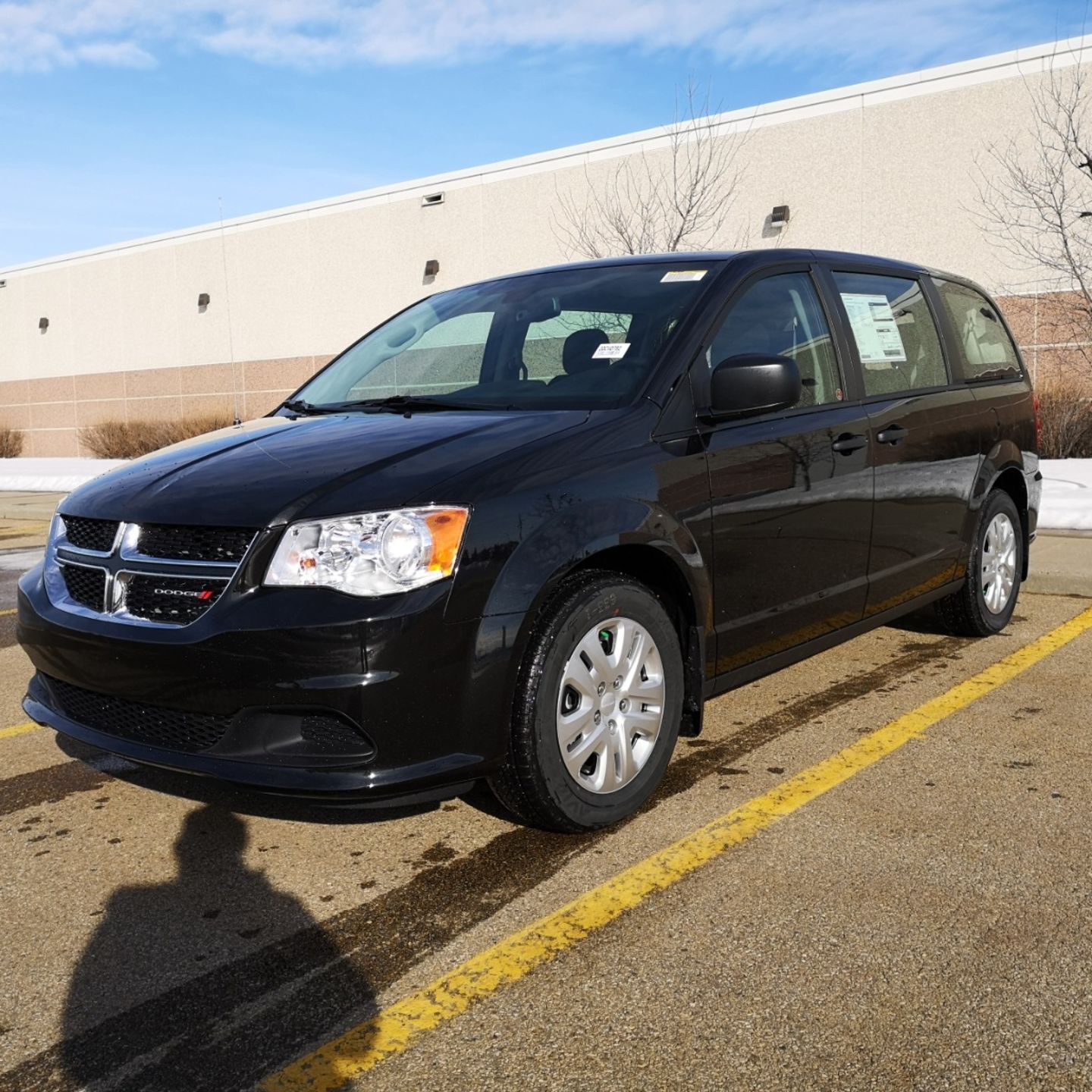2020 dodge caravan se