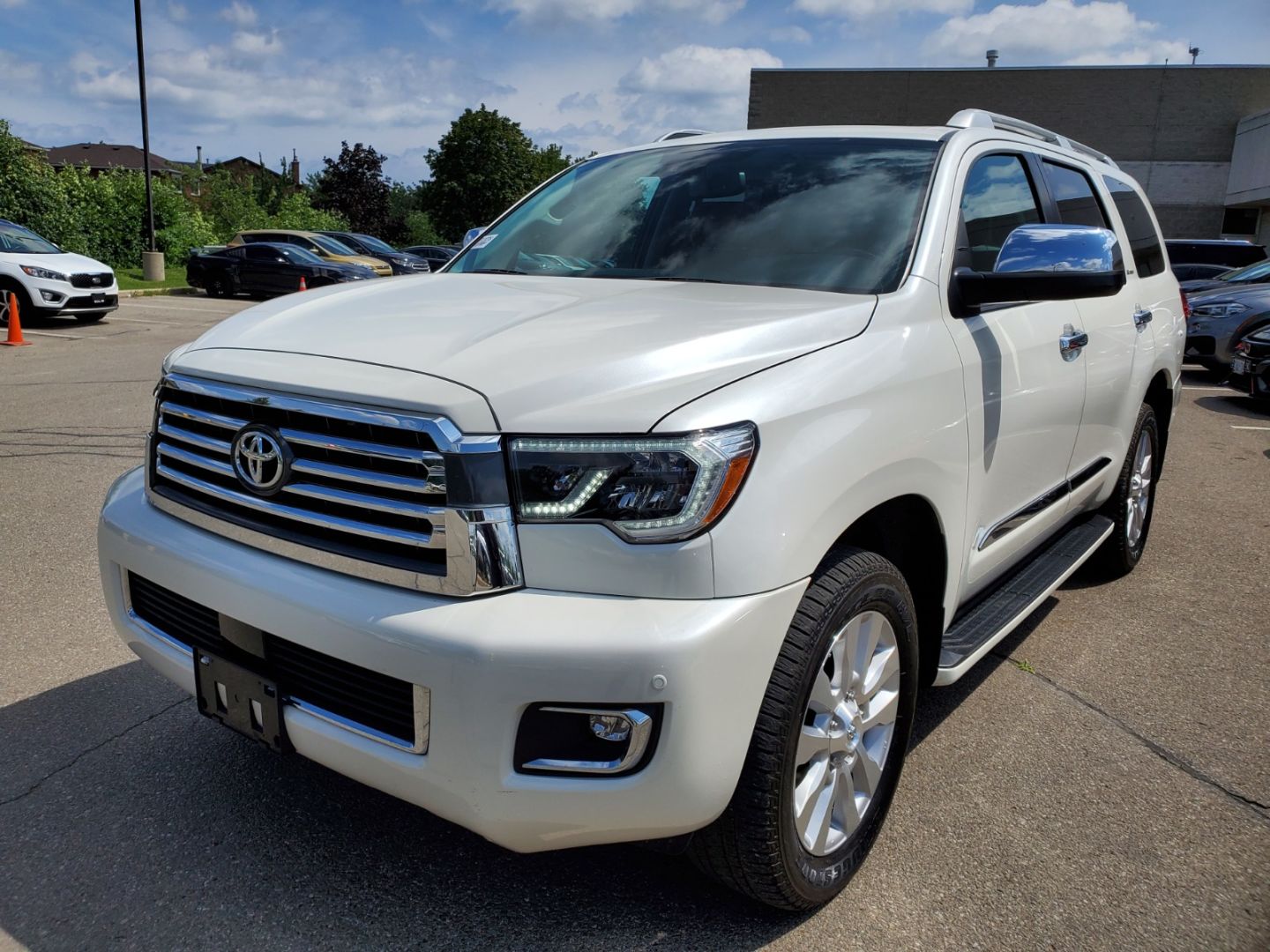 Toyota Sequoia 2018 Uae