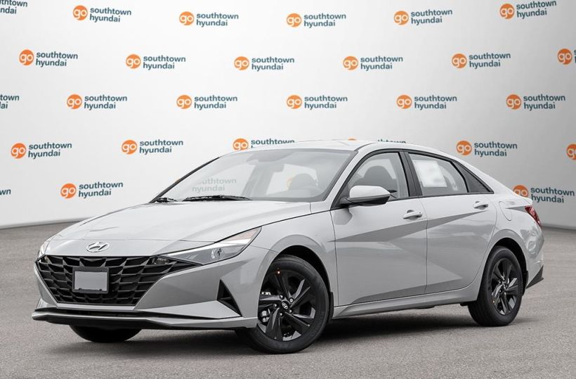 New 2023 Hyundai Elantra Preferred 23EL0418 Edmonton Alberta Go Auto