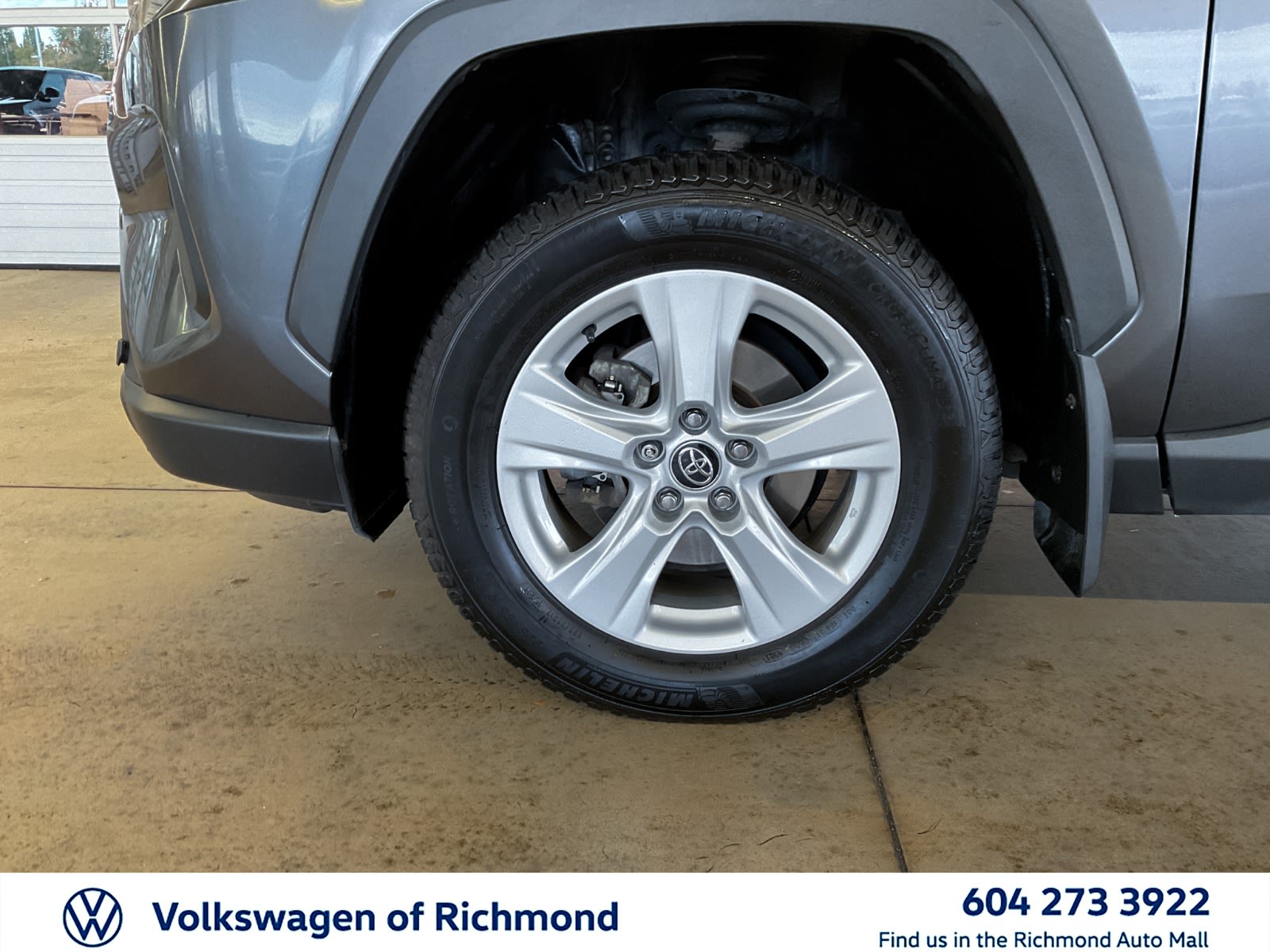 2019 Toyota RAV4 LE, 温哥华, 全款车