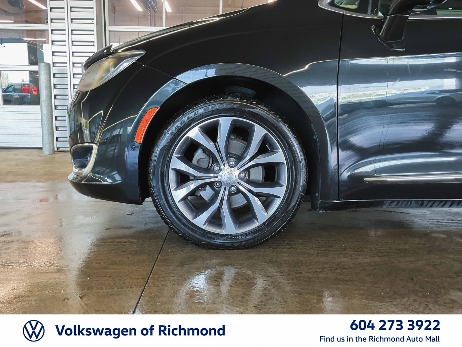 2017 Chrysler Pacifica Limited, Vancouver, Cash