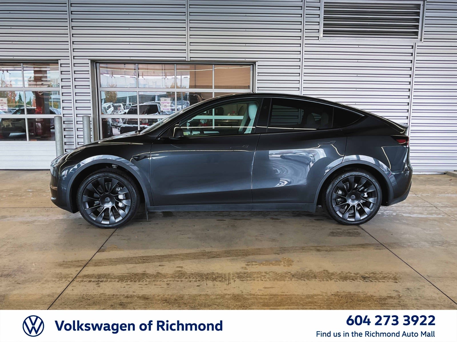 2024 Tesla Model Y RWD *Ltd Avail*, 温哥华, 全款车