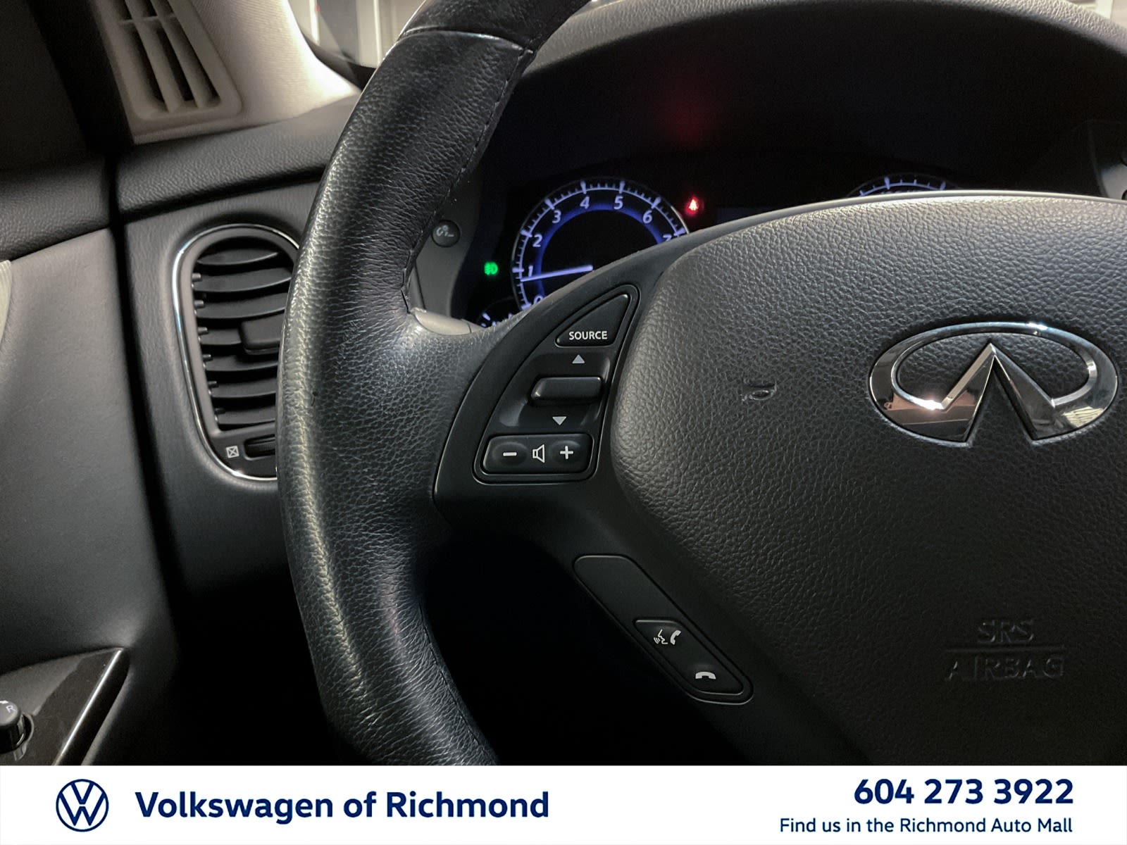 2015 INFINITI QX50 AWD 4dr, 温哥华, 全款车