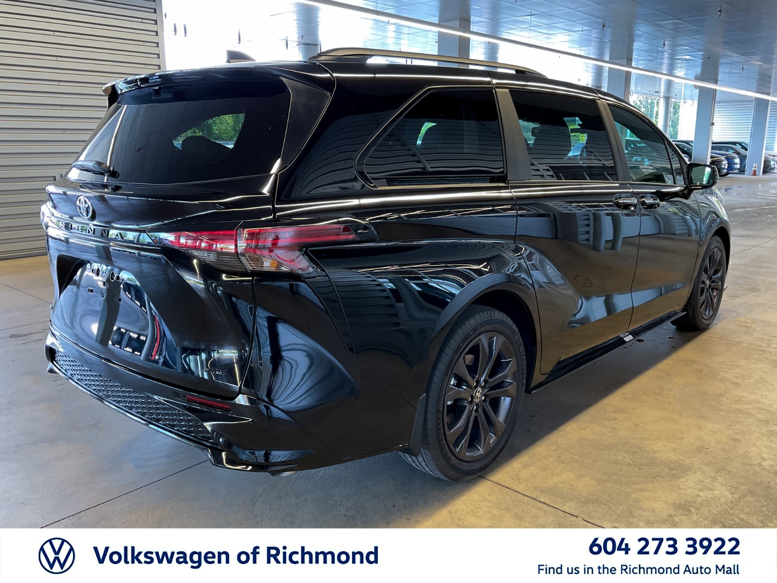 2025 Toyota Sienna XSE, Vancouver, Cash