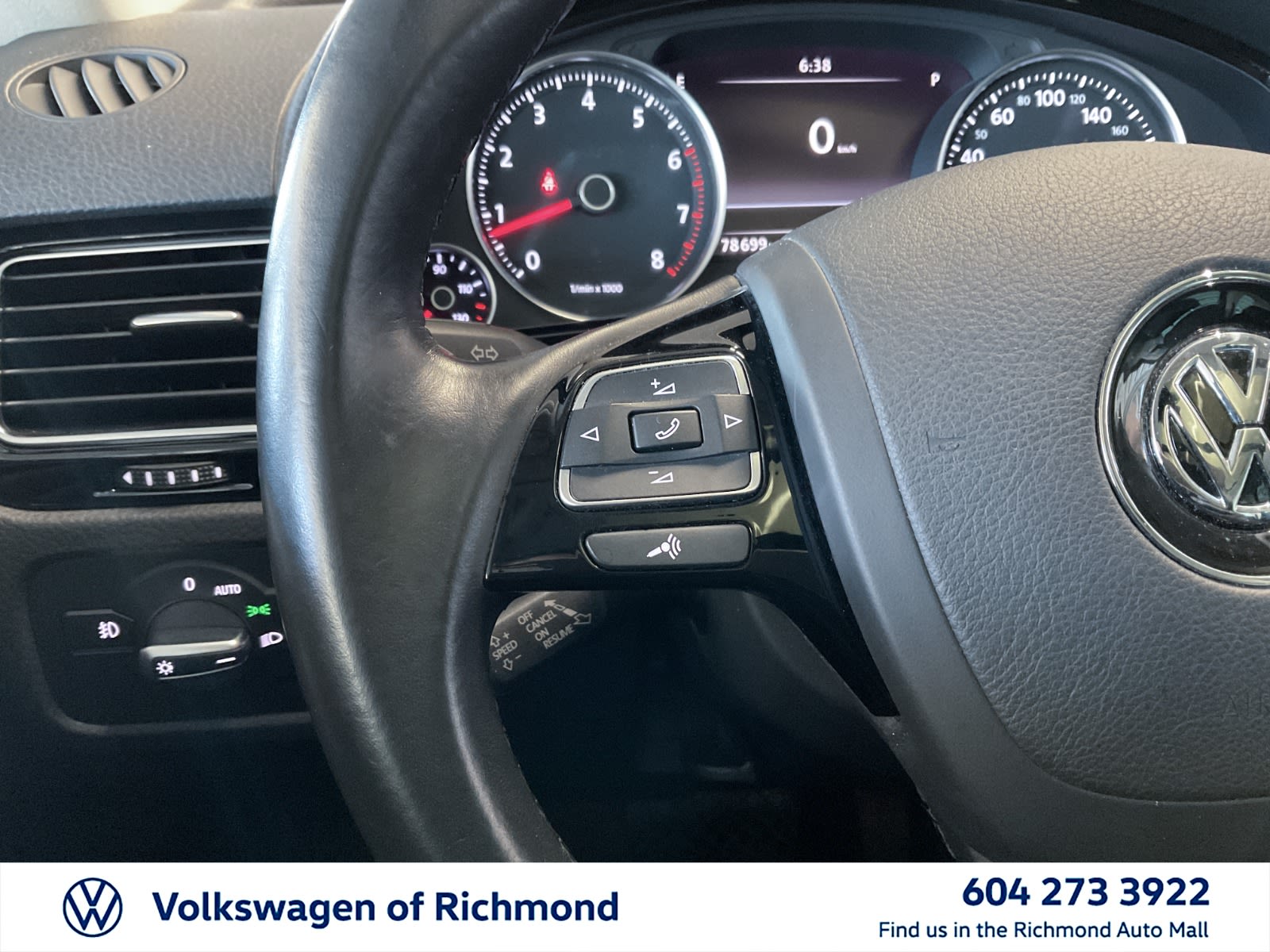 2016 Volkswagen Touareg Sportline, Vancouver, Cash