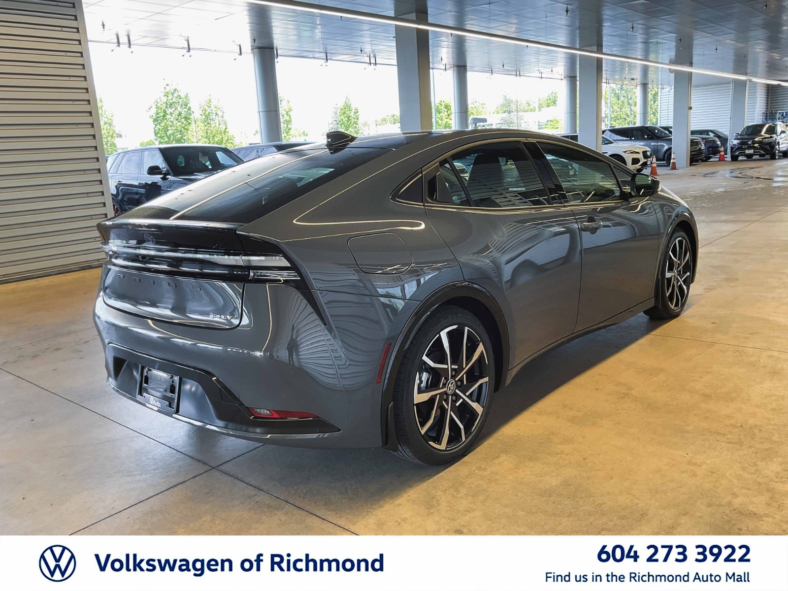 2025 Toyota Prius Plug-In Hybrid SE, 温哥华, 全款车