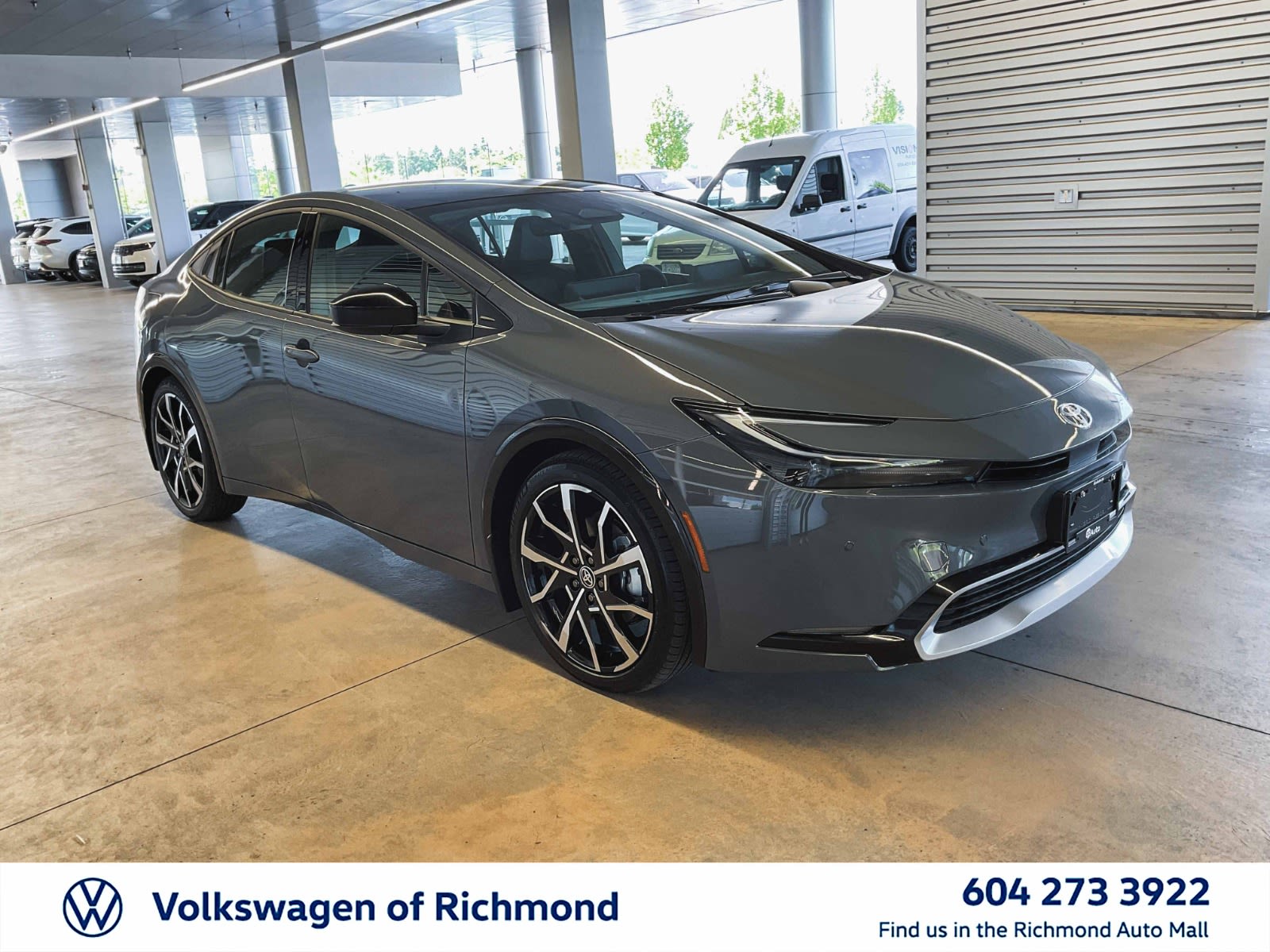 2025 Toyota Prius Plug-In Hybrid SE, 温哥华, 全款车