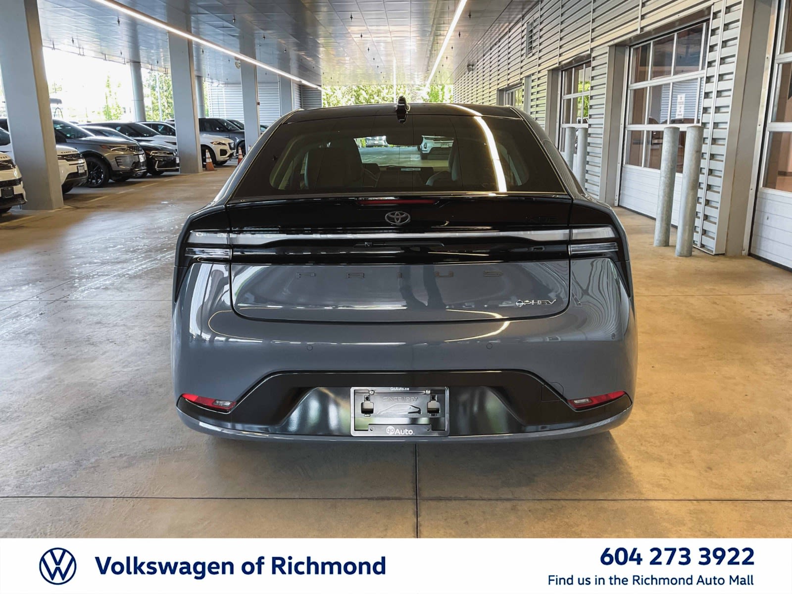 2025 Toyota Prius Plug-In Hybrid SE, 温哥华, 全款车