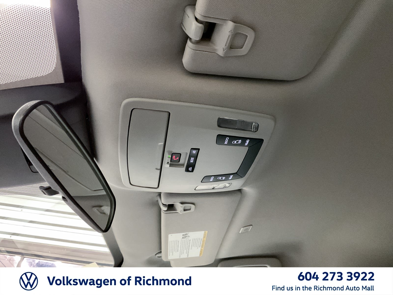 2025 Toyota Sienna LE, Vancouver, Cash