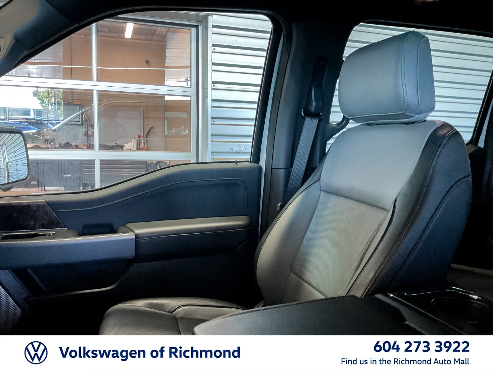 2023 Ford F-150 Lightning Pro, Vancouver, Cash
