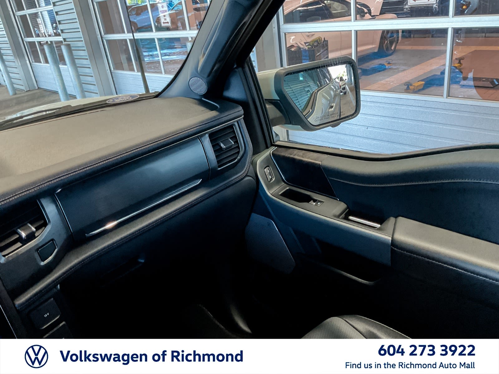 2023 Ford F-150 Lightning Pro, Vancouver, Cash