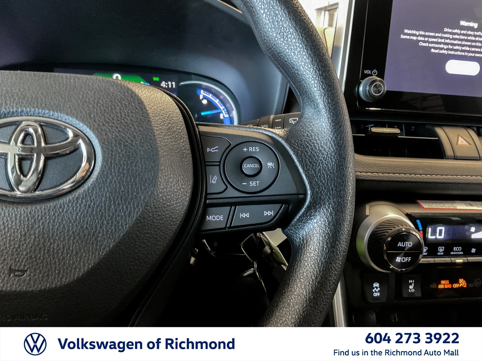 2025 Toyota RAV4 Hybrid LE, Vancouver, Cash