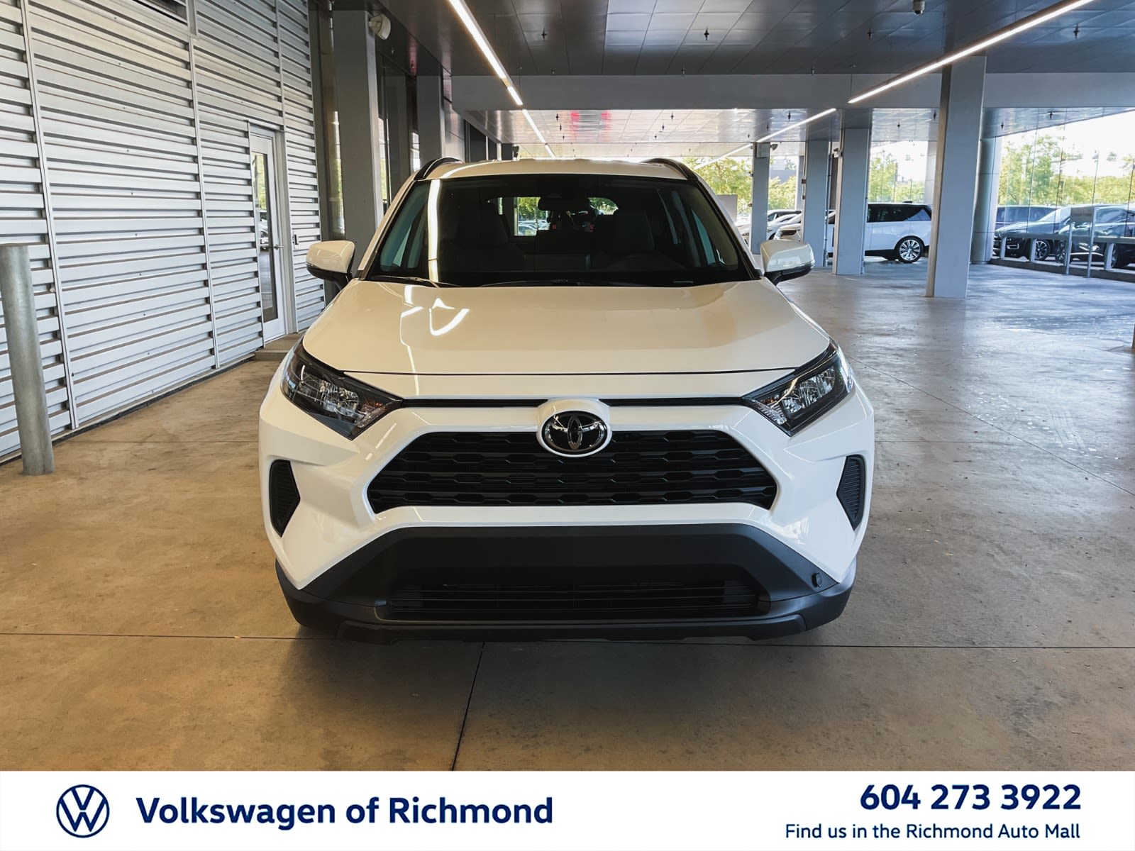2025 Toyota RAV4 Hybrid LE, Vancouver, Cash