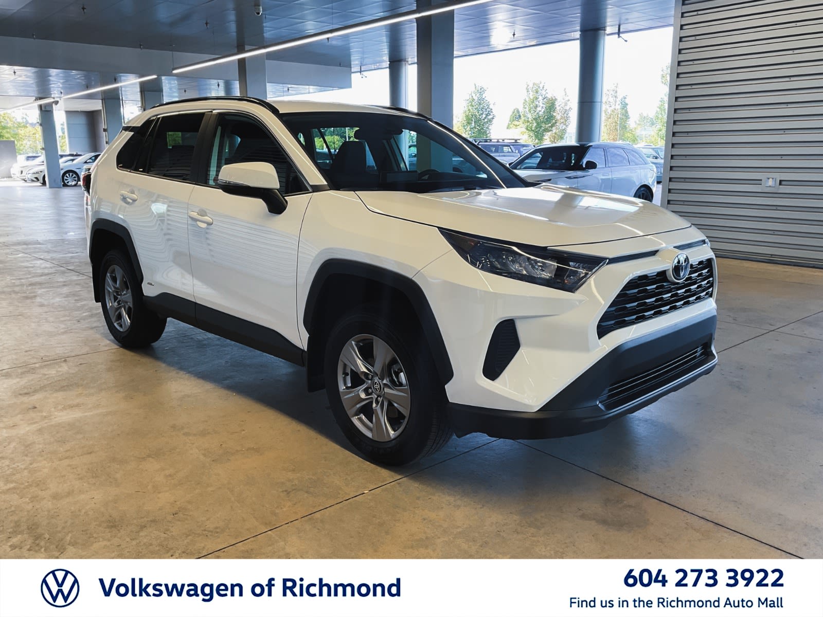 2025 Toyota RAV4 Hybrid LE, Vancouver, Cash