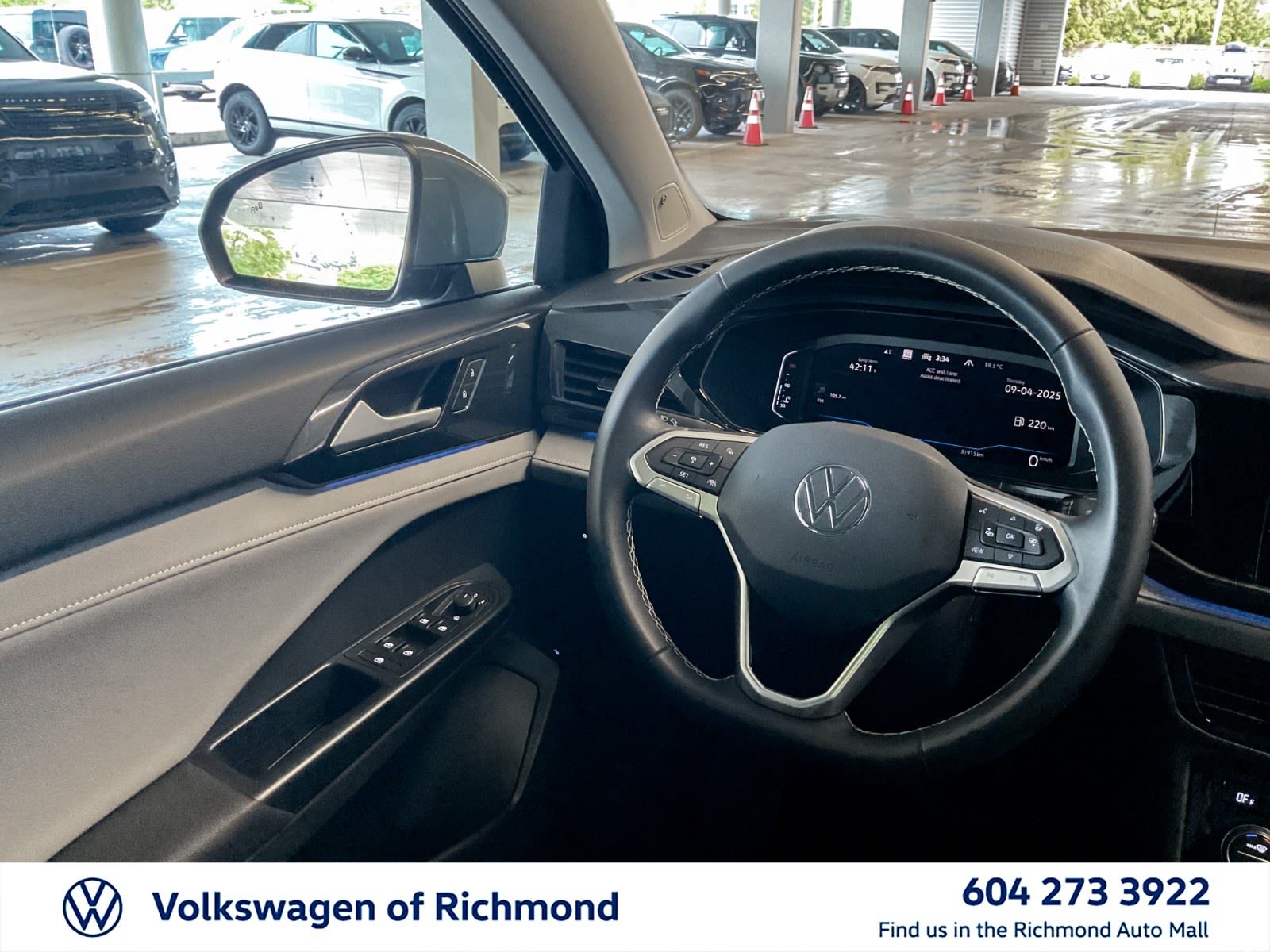 2023 Volkswagen Taos Highline, Vancouver, Cash