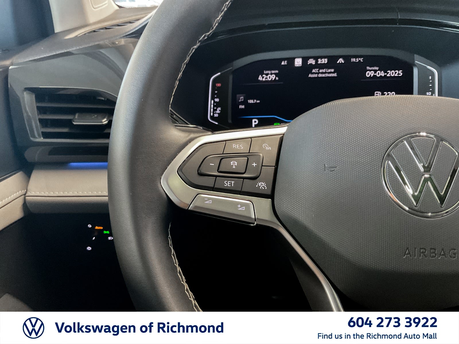 2023 Volkswagen Taos Highline, Vancouver, Cash