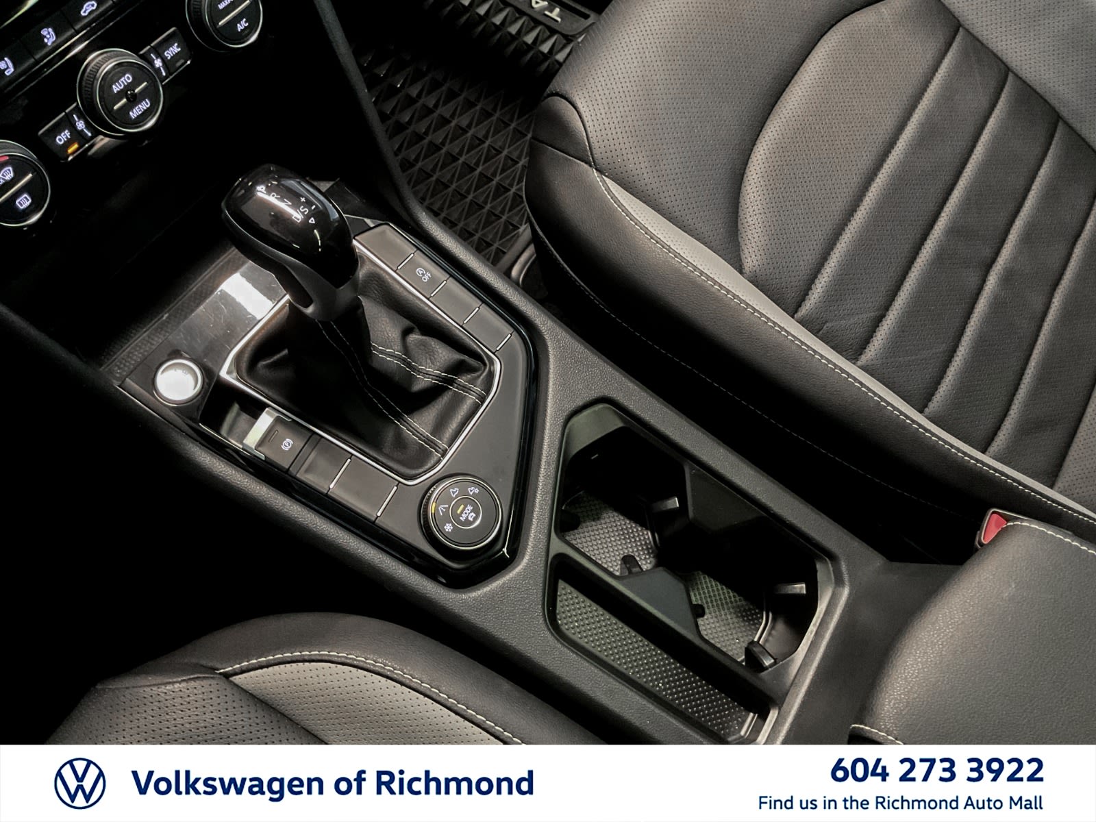 2023 Volkswagen Taos Highline, Vancouver, Cash